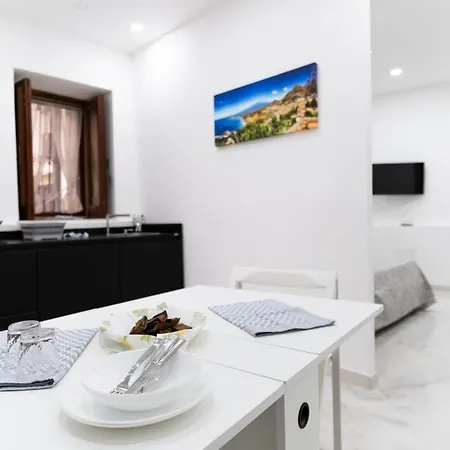 Apartment Porta Messina